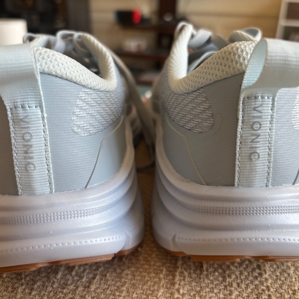 Vionic Walk Max Sneakers, Blue, Size 6.5W - Picture 5 of 7